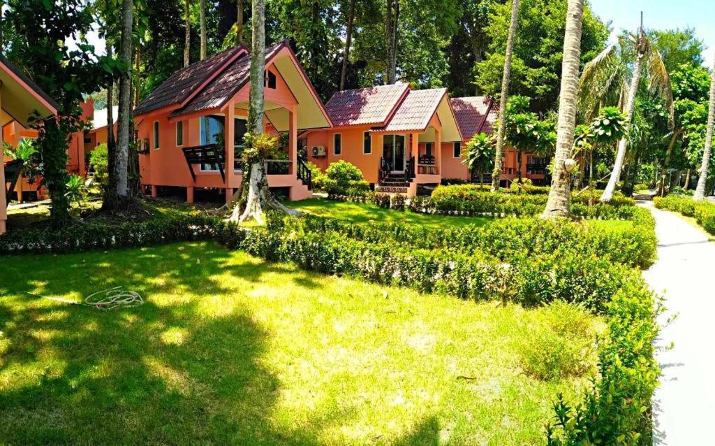 Sea Flower Resort Ко-Чанг Екстер'єр фото