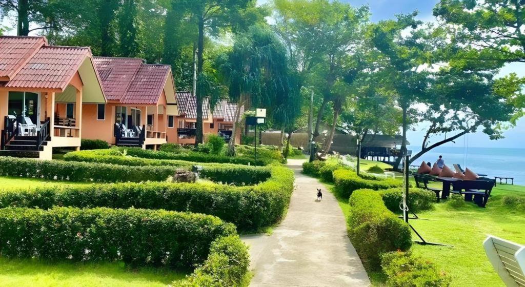 Sea Flower Resort Ко-Чанг Екстер'єр фото